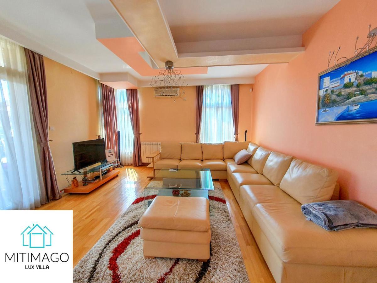 Lux Villa Mitimago Ni Εξωτερικό φωτογραφία
