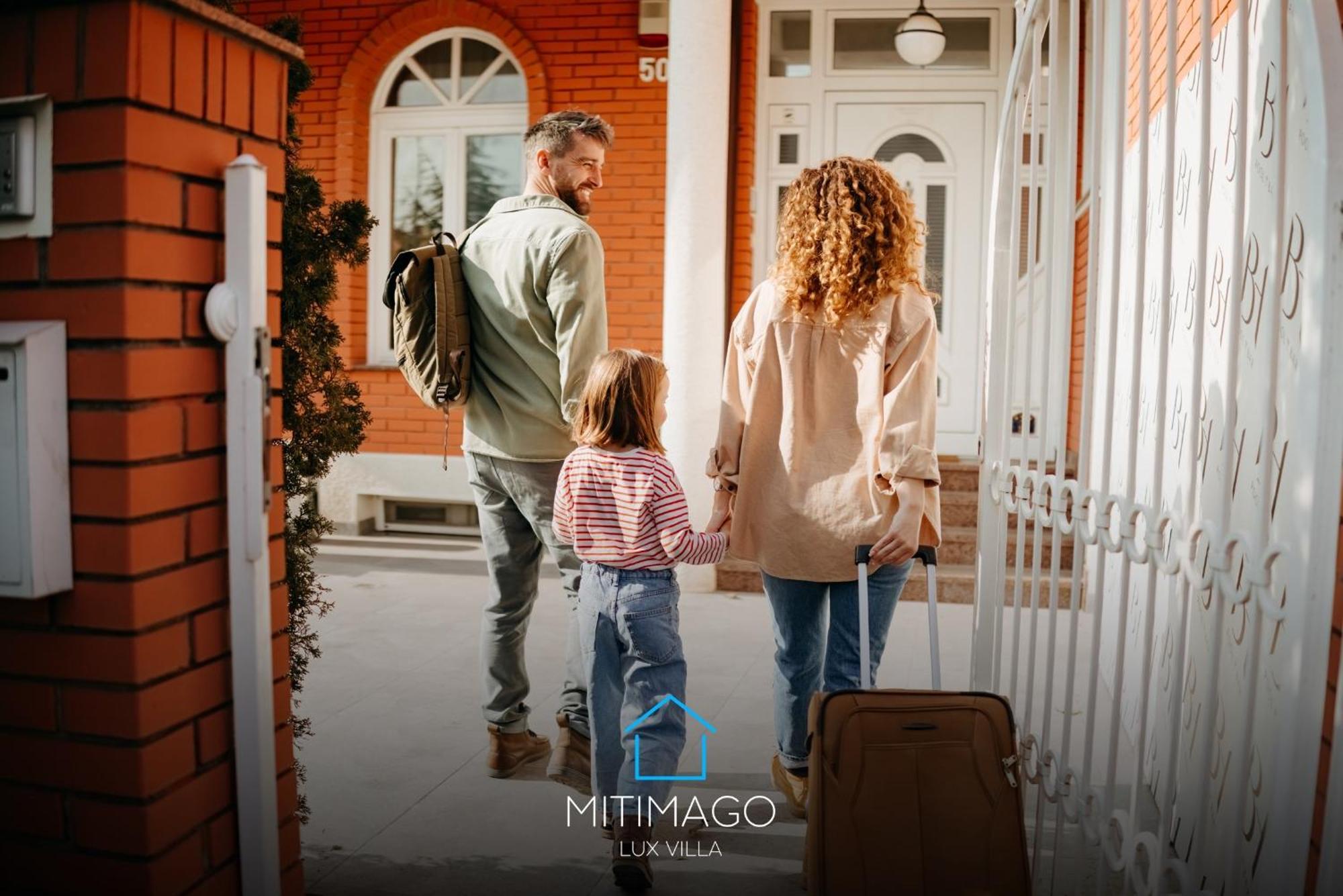 Lux Villa Mitimago Ni Εξωτερικό φωτογραφία