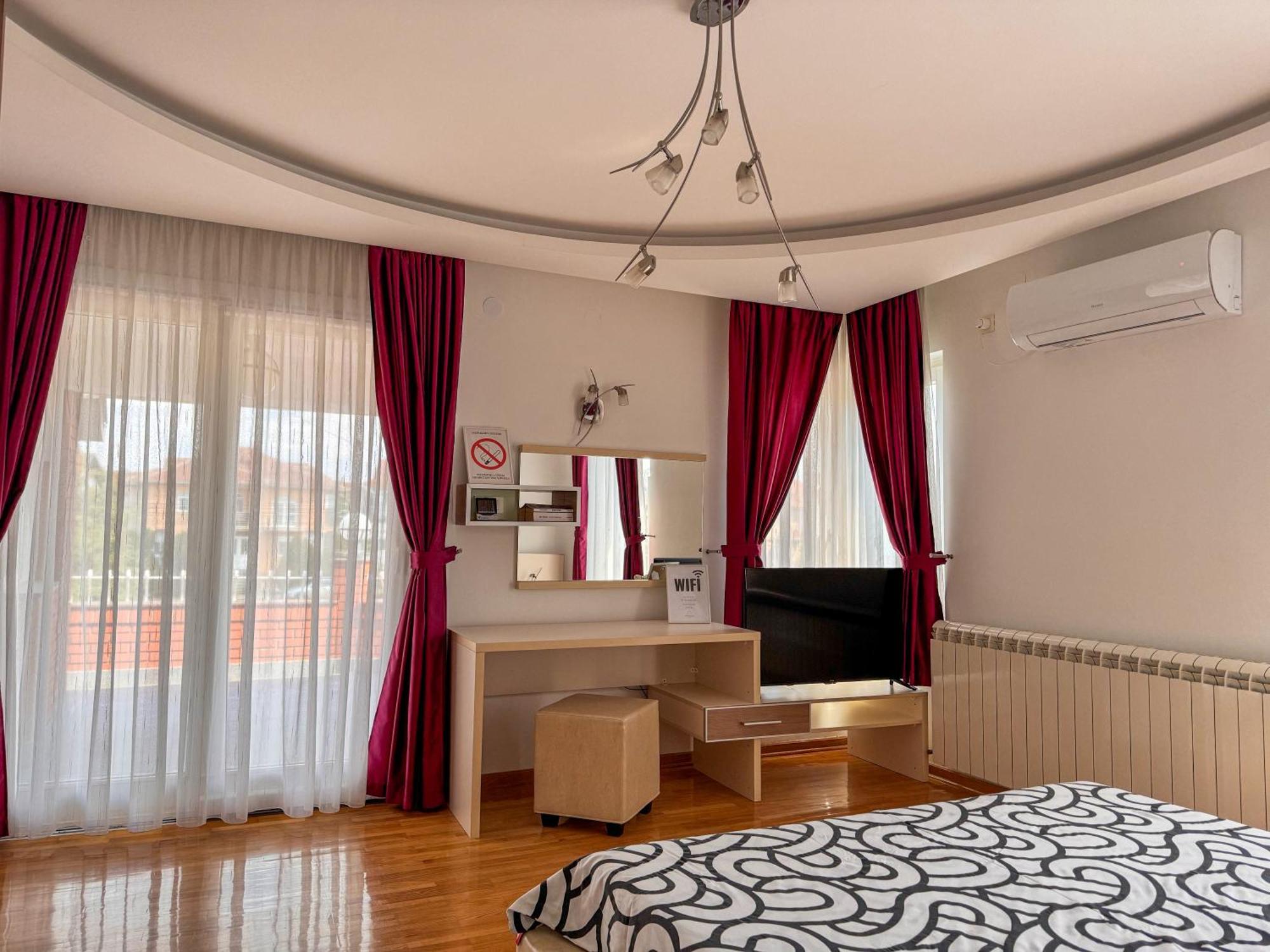 Lux Villa Mitimago Ni Εξωτερικό φωτογραφία
